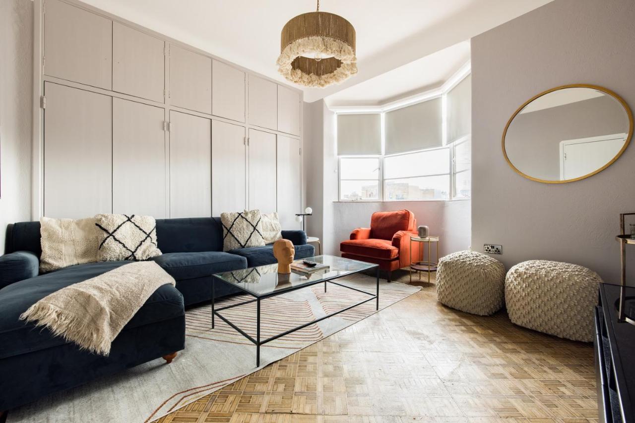 Appartamento The West End Penthouse - 4Bdr With Views Londra Esterno foto