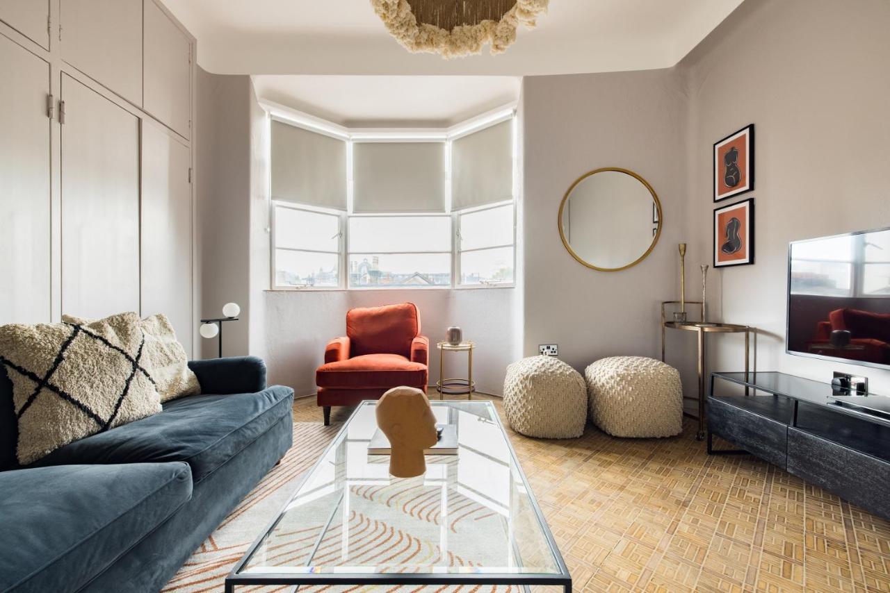 Appartamento The West End Penthouse - 4Bdr With Views Londra Esterno foto